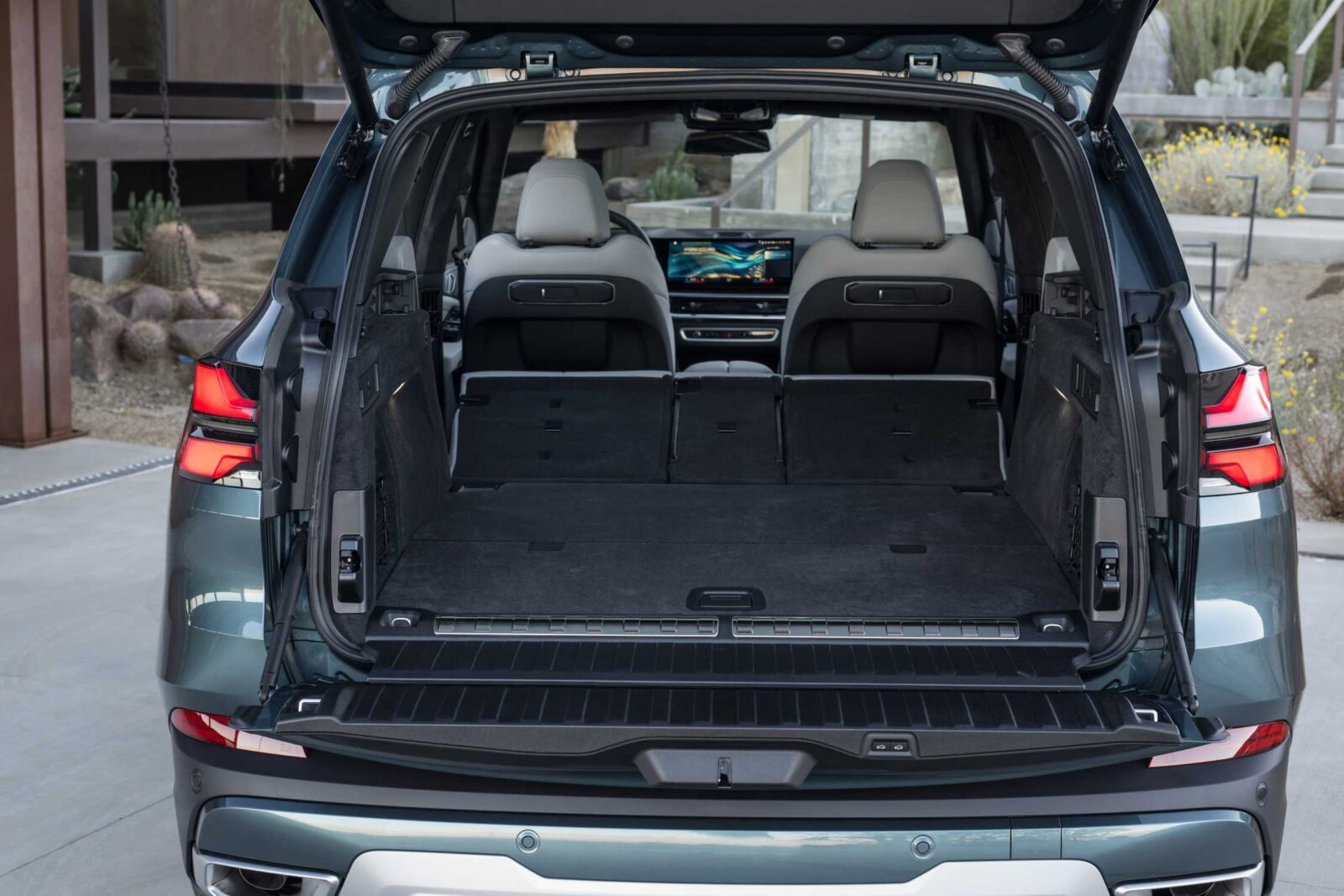 BMW X5 boot space with the rear seats up